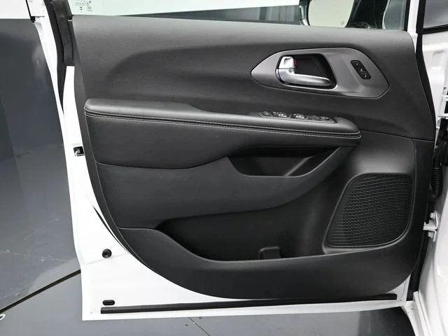 Nuevos CHRYSLER PACIFICA à Estados chez autogozo