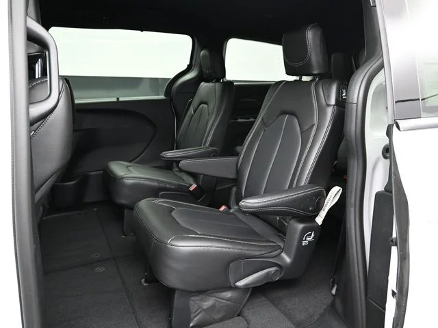 Nuevos CHRYSLER PACIFICA à Estados chez autogozo