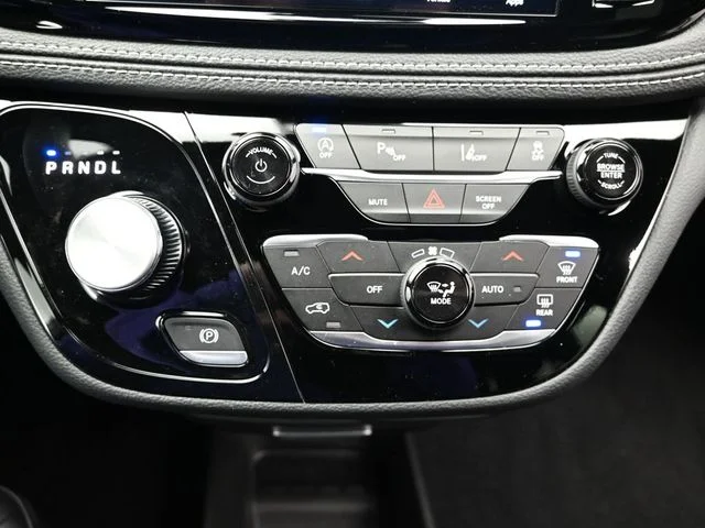 Nuevos CHRYSLER PACIFICA à Estados chez autogozo