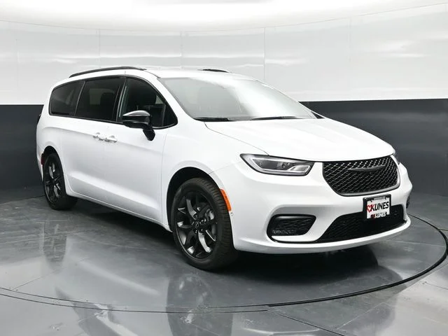 Nuevos CHRYSLER PACIFICA à Estados chez autogozo