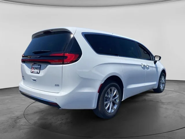 Nuevos CHRYSLER PACIFICA à Estados chez autogozo