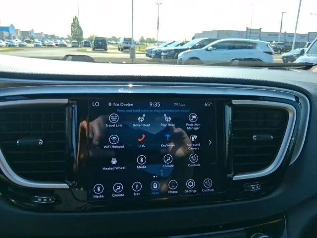 SEMINUEVOS CHRYSLER Pacifica a Estados en autogozo