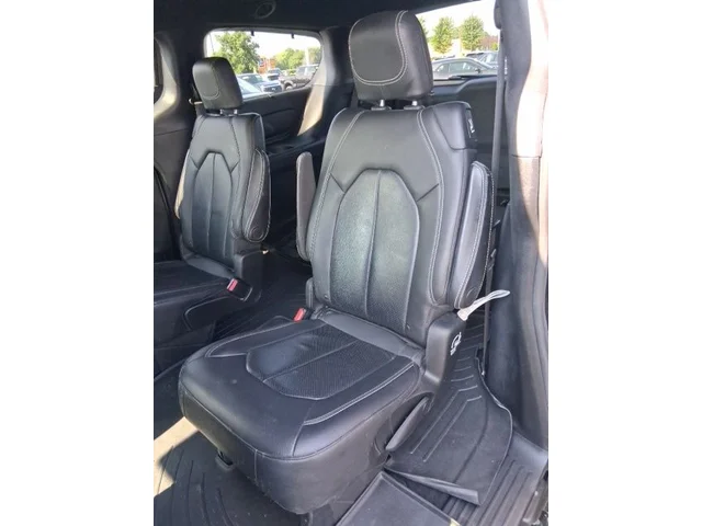 SEMINUEVOS CHRYSLER Pacifica a Estados en autogozo