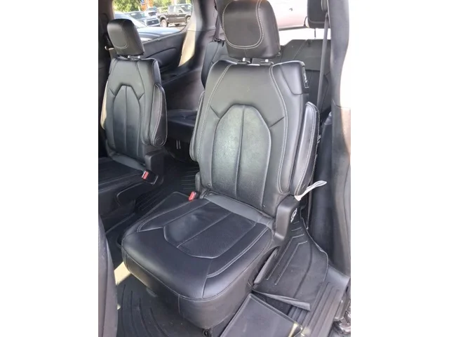 SEMINUEVOS CHRYSLER Pacifica a Estados en autogozo