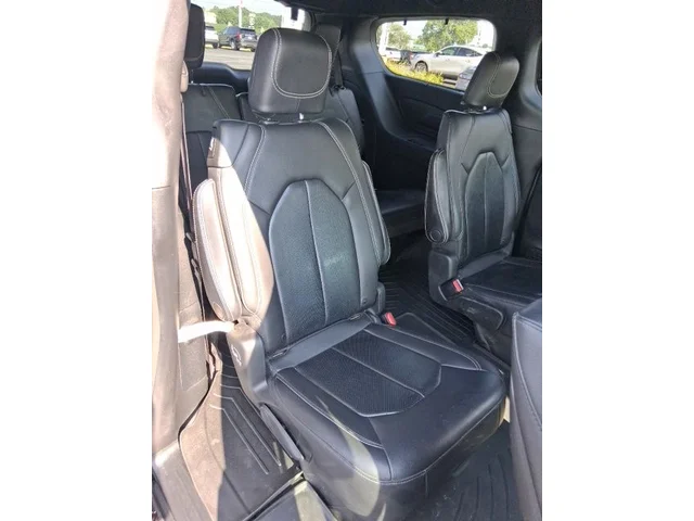 SEMINUEVOS CHRYSLER Pacifica a Estados en autogozo