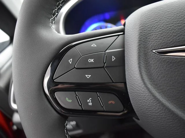 Nuevos CHRYSLER PACIFICA à Estados chez autogozo