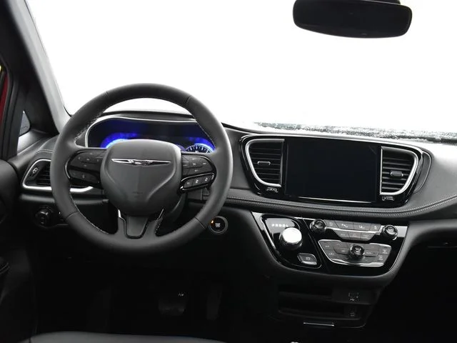 Nuevos CHRYSLER PACIFICA à Estados chez autogozo