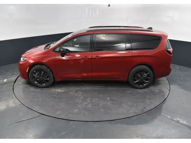 Nuevos CHRYSLER PACIFICA à Estados chez autogozo