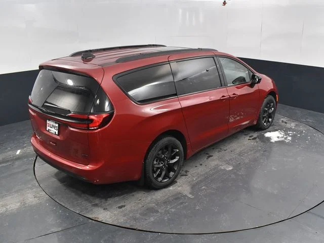 Nuevos CHRYSLER PACIFICA à Estados chez autogozo