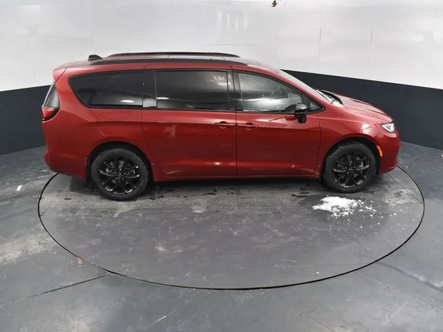 Nuevos CHRYSLER PACIFICA à Estados chez autogozo