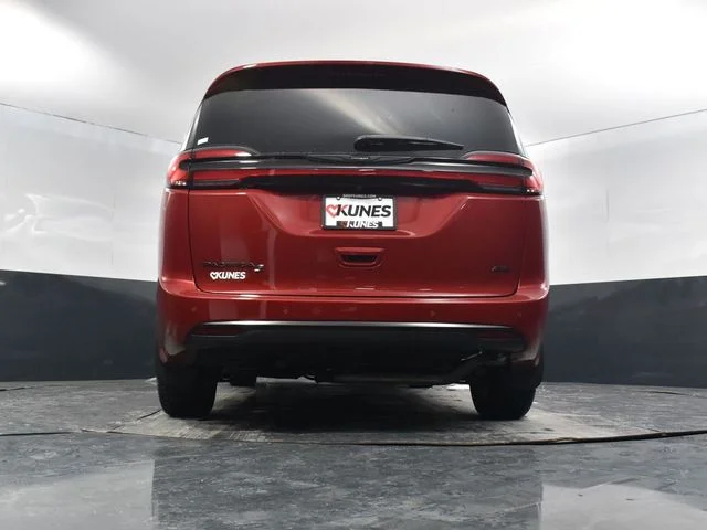 Nuevos CHRYSLER PACIFICA à Estados chez autogozo