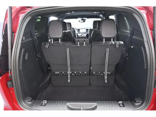Nuevos CHRYSLER PACIFICA à Estados chez autogozo
