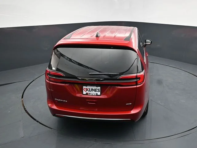 Nuevos CHRYSLER PACIFICA à Estados chez autogozo