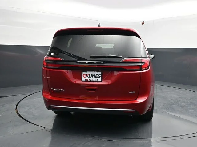 Nuevos CHRYSLER PACIFICA à Estados chez autogozo