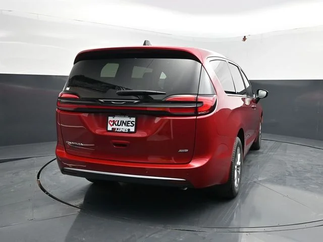 Nuevos CHRYSLER PACIFICA à Estados chez autogozo