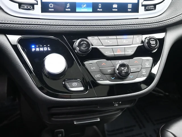 Nuevos CHRYSLER PACIFICA à Estados chez autogozo