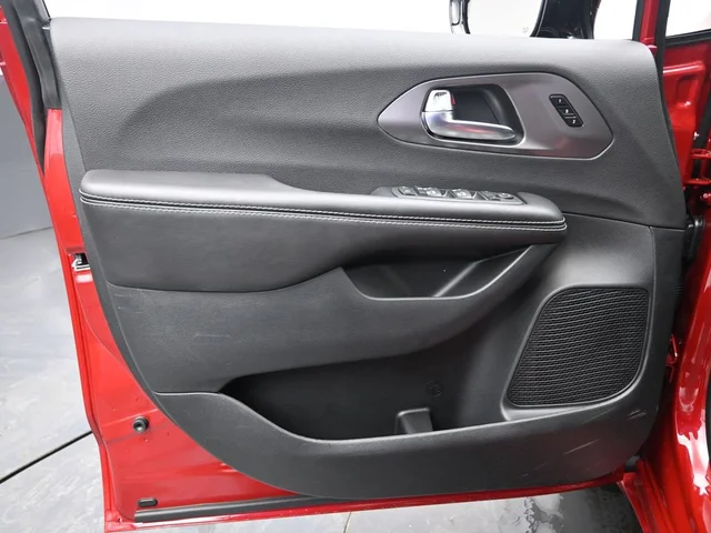 Nuevos CHRYSLER PACIFICA à Estados chez autogozo