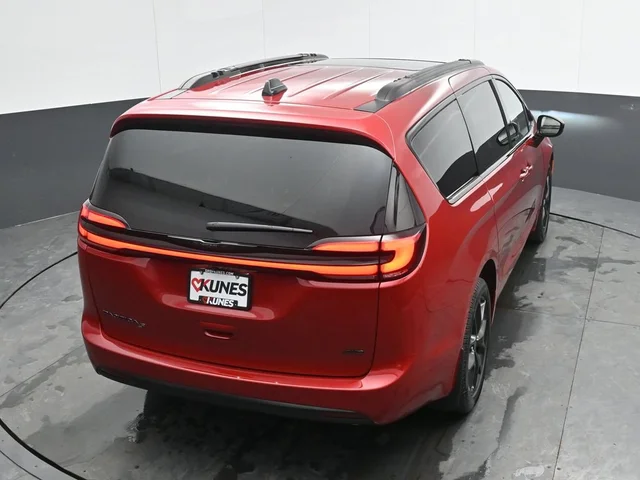 Nuevos CHRYSLER PACIFICA à Estados chez autogozo