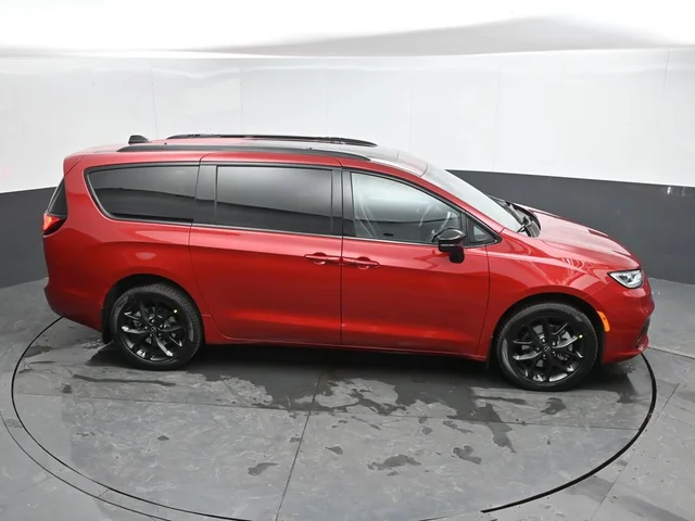 Nuevos CHRYSLER PACIFICA à Estados chez autogozo