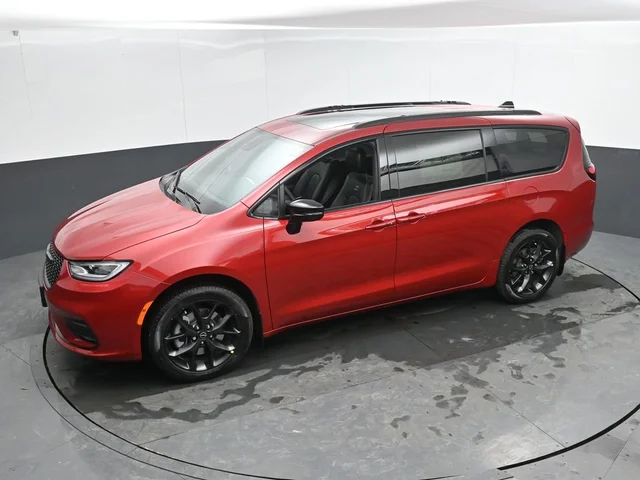 Nuevos CHRYSLER PACIFICA à Estados chez autogozo