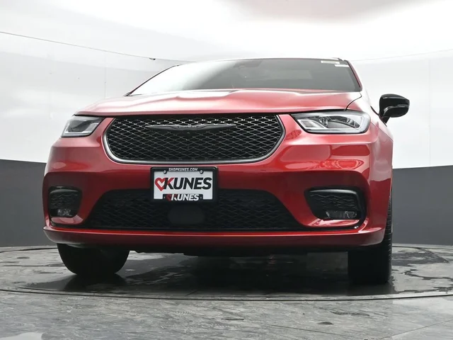 Nuevos CHRYSLER PACIFICA à Estados chez autogozo