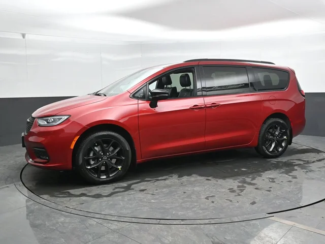 Nuevos CHRYSLER PACIFICA à Estados chez autogozo