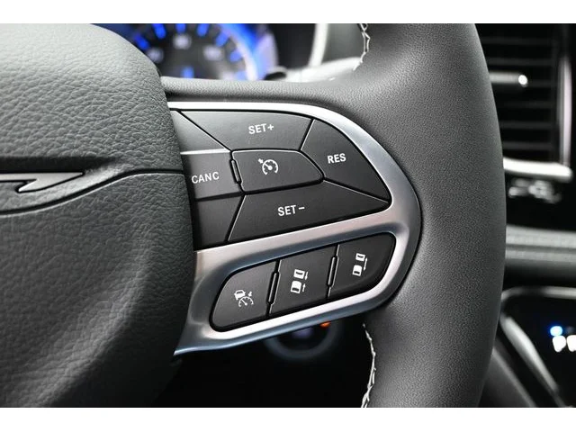 Nuevos CHRYSLER PACIFICA à Estados chez autogozo