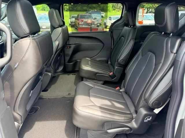 Nuevos CHRYSLER PACIFICA à Estados chez autogozo