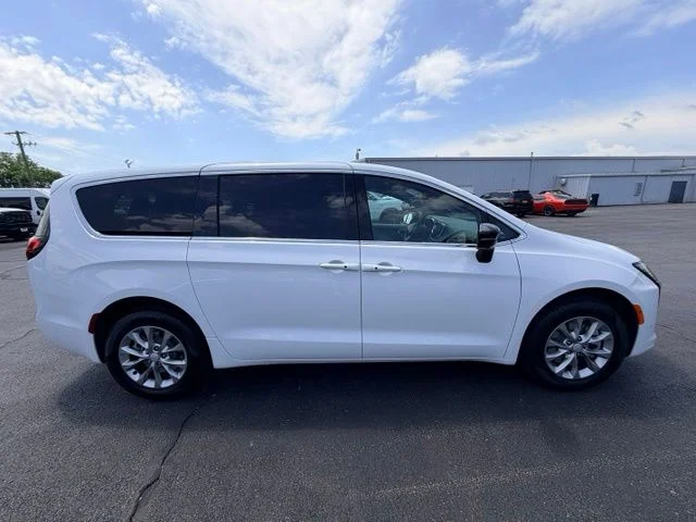 Nuevos CHRYSLER PACIFICA à Estados chez autogozo