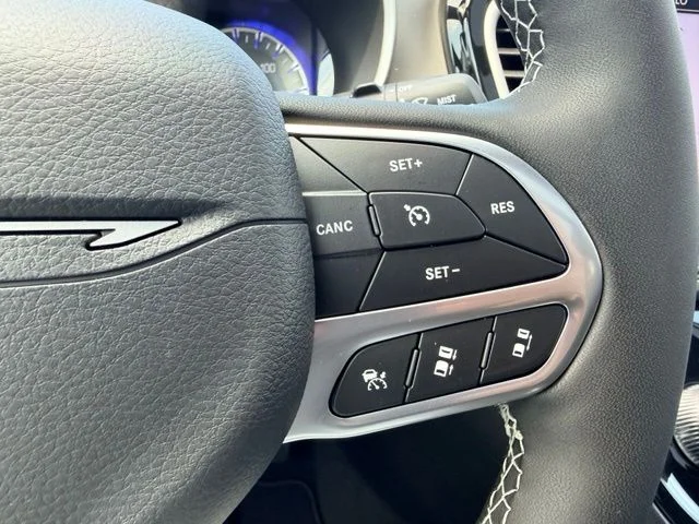 Nuevos CHRYSLER PACIFICA à Estados chez autogozo