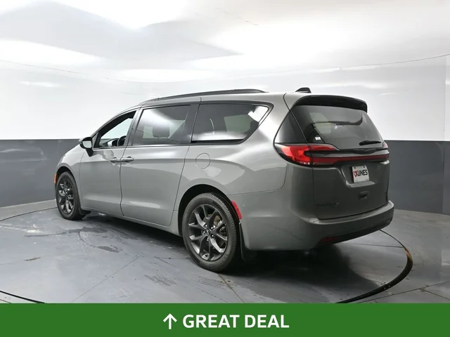 SEMINUEVOS CHRYSLER Pacifica a Estados en autogozo