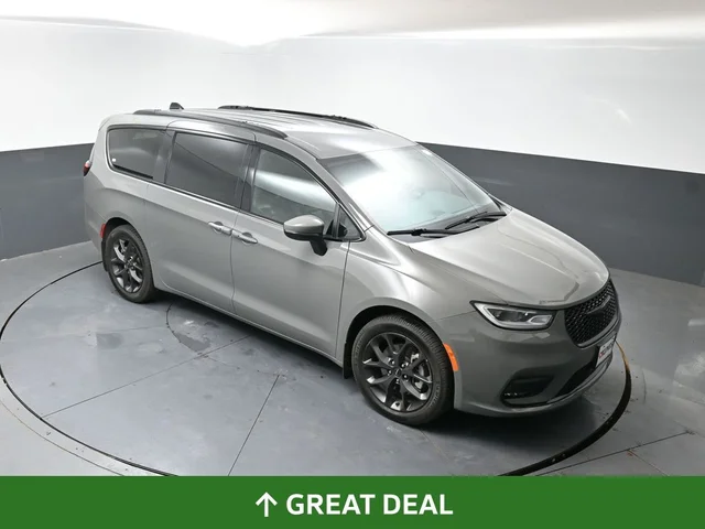 SEMINUEVOS CHRYSLER Pacifica a Estados en autogozo