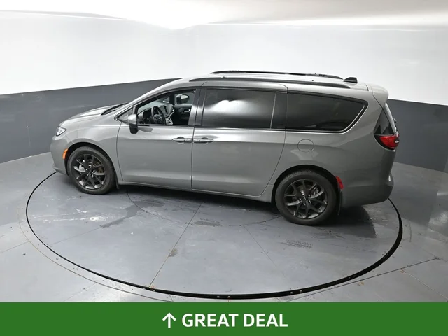 SEMINUEVOS CHRYSLER Pacifica a Estados en autogozo