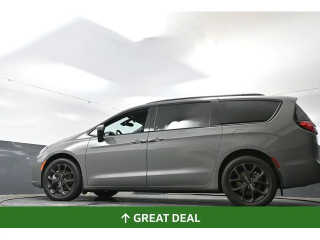 SEMINUEVOS CHRYSLER Pacifica a Estados en autogozo