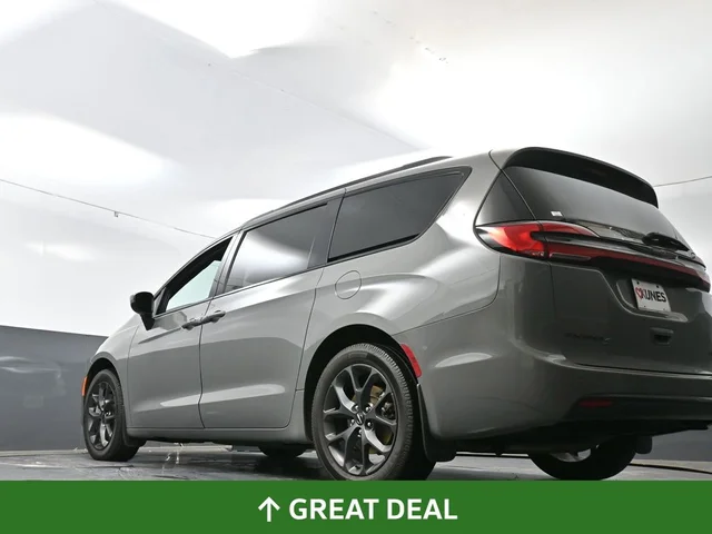 SEMINUEVOS CHRYSLER Pacifica a Estados en autogozo