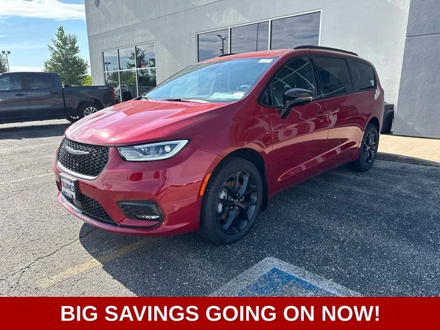 Nuevos CHRYSLER PACIFICA à Estados chez autogozo