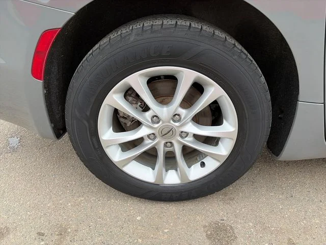 SEMINUEVOS CHRYSLER Pacifica a Estados en autogozo