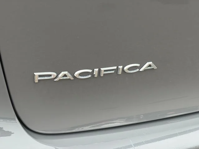 SEMINUEVOS CHRYSLER Pacifica a Estados en autogozo