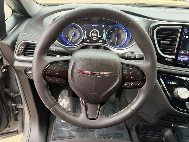 SEMINUEVOS CHRYSLER Pacifica a Estados en autogozo