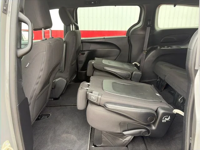 SEMINUEVOS CHRYSLER Pacifica a Estados en autogozo
