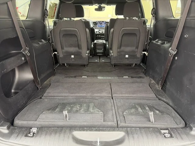 SEMINUEVOS CHRYSLER Pacifica a Estados en autogozo