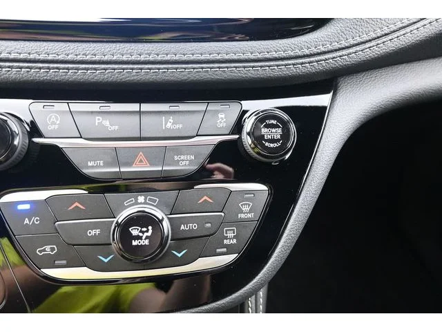 Nuevos CHRYSLER PACIFICA à Estados chez autogozo