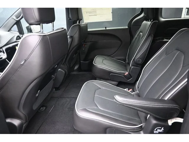 Nuevos CHRYSLER PACIFICA à Estados chez autogozo