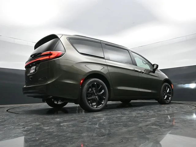Nuevos CHRYSLER PACIFICA à Estados chez autogozo