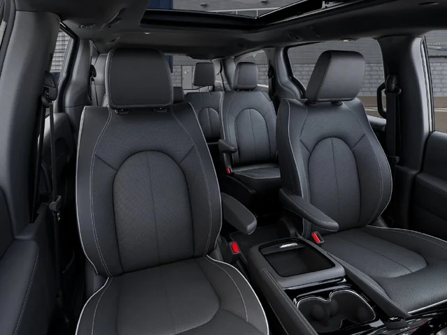 Nuevos CHRYSLER PACIFICA à Estados chez autogozo