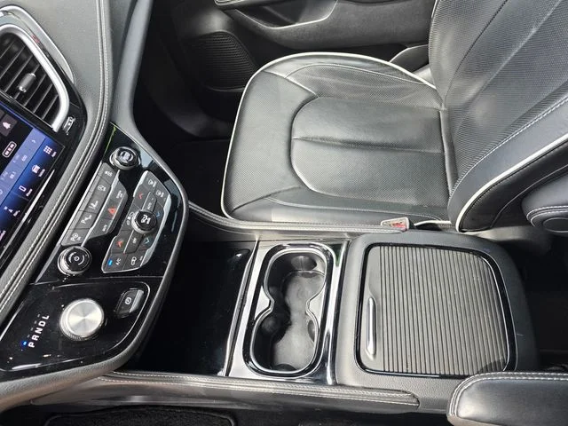 SEMINUEVOS CHRYSLER Pacifica a Estados en autogozo