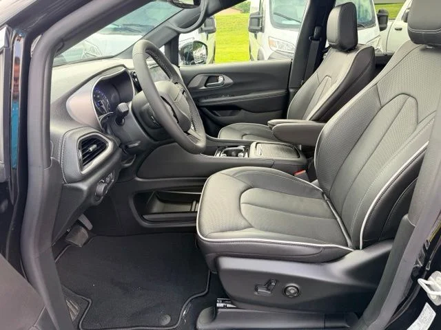 Nuevos CHRYSLER PACIFICA à Estados chez autogozo