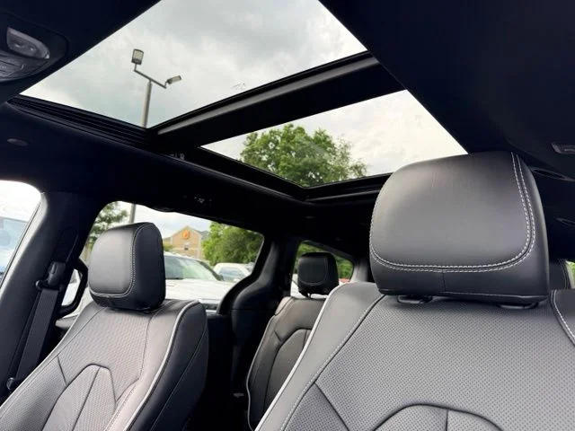 Nuevos CHRYSLER PACIFICA à Estados chez autogozo