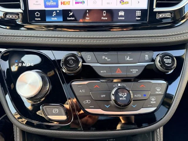 Nuevos CHRYSLER PACIFICA à Estados chez autogozo