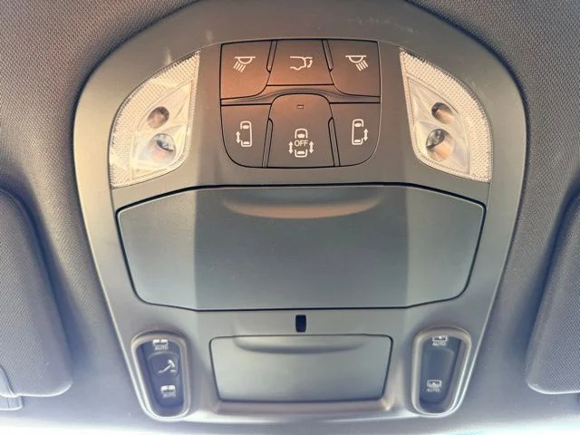 Nuevos CHRYSLER PACIFICA à Estados chez autogozo